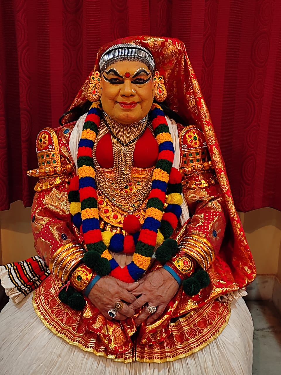 Minukku costume detail